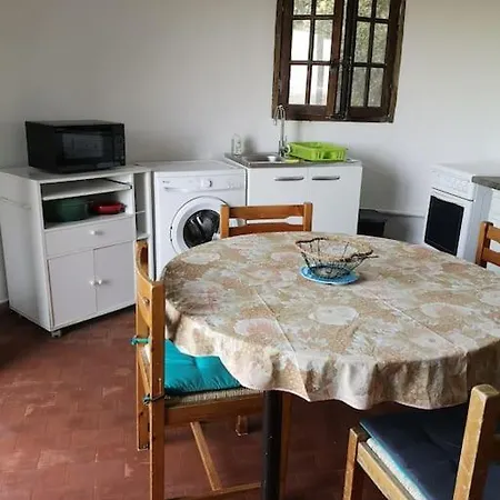 Apartamento La Tour Dans De Porto-Vecchio (Corsica)