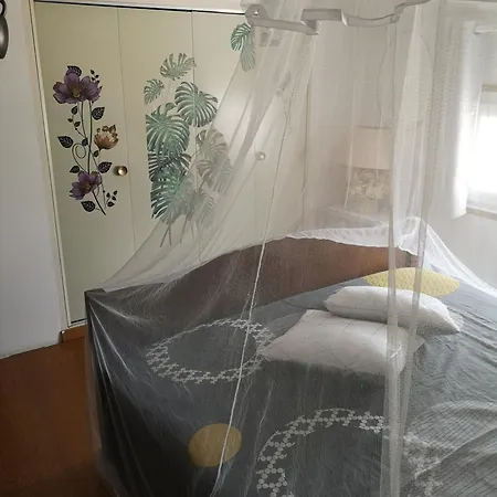 Apartamento La Tour Dans De Porto-Vecchio (Corsica)